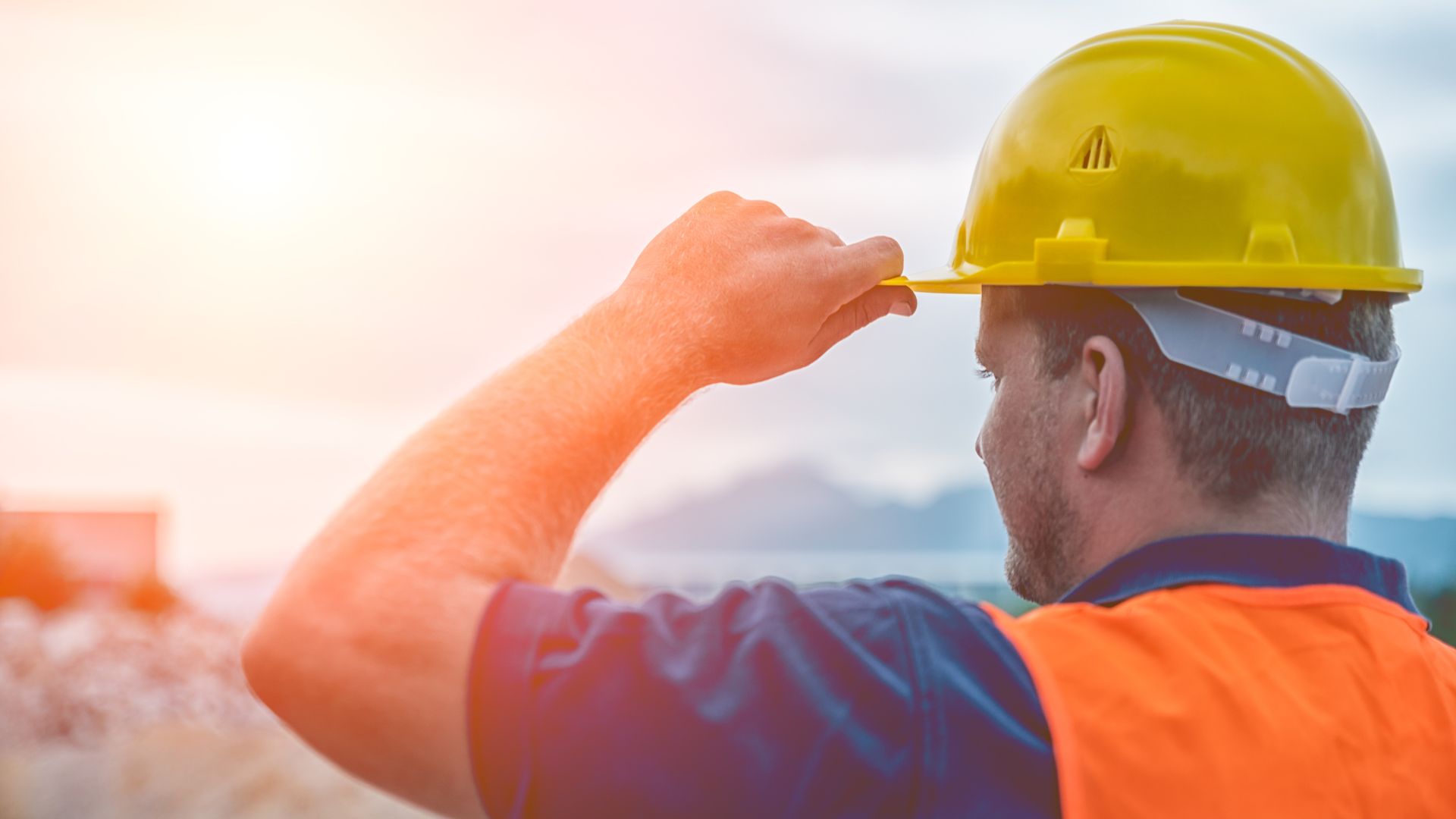 What is Hard Hat Detection? Hard Hat Detection Meaning Isarsoft